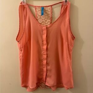 Women’s Buttons tank top